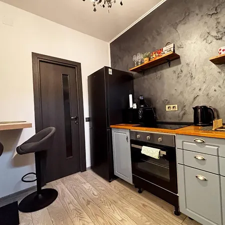 Velora - Center, Ac, Walk-in Shower, Floor Heating, Private Check-in Apartment