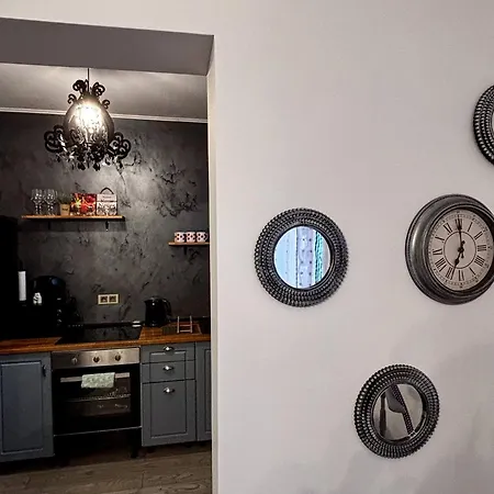 Center Velor Ac, Smart Tv, Garden Apartman