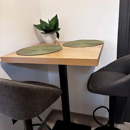 Apartment Velora - Center, Ac, Walk-in Shower, Floor Heating, Private Check-in Cluj-Napoca
