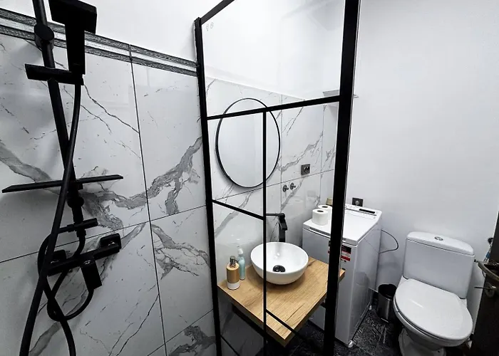 Center Velor Ac, Smart Tv, Garden Apartman Kolozsvár