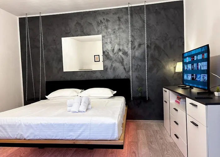 Center Velor Ac, Smart Tv, Garden Kolozsvár